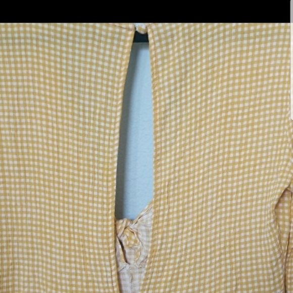 Audrey 3+1 Butter yellow gingham long sleeve romper medium - Picture 4 of 8